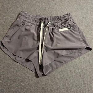 Vuori Clementine Womens Running Gray Lined Gym 2" Athletic Sporty Shorts Size XS